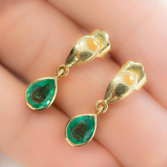 Pear Cut Colombian Emerald Dangling Earrings 18K Yellow Gold