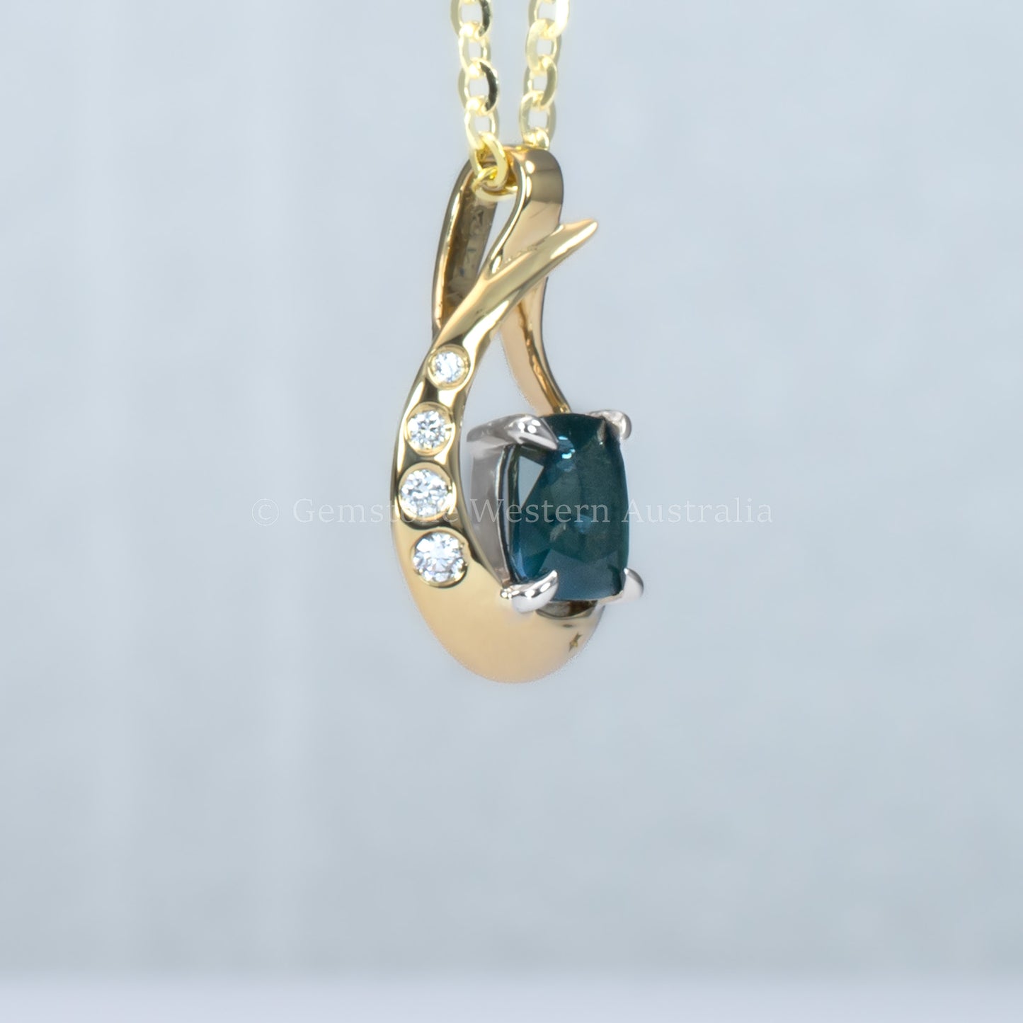 Natural Alexandrite & Diamond Teardrop Pendant in 18K Yellow Gold