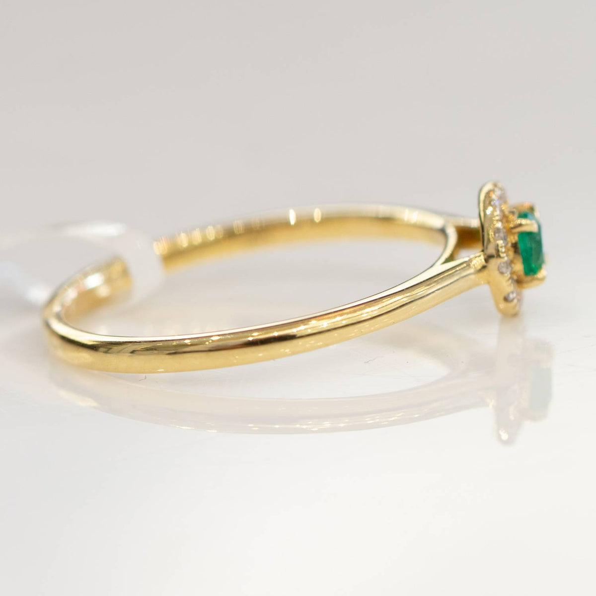 Petite Colombian Emerald and Diamonds Ring in 18K Gold
