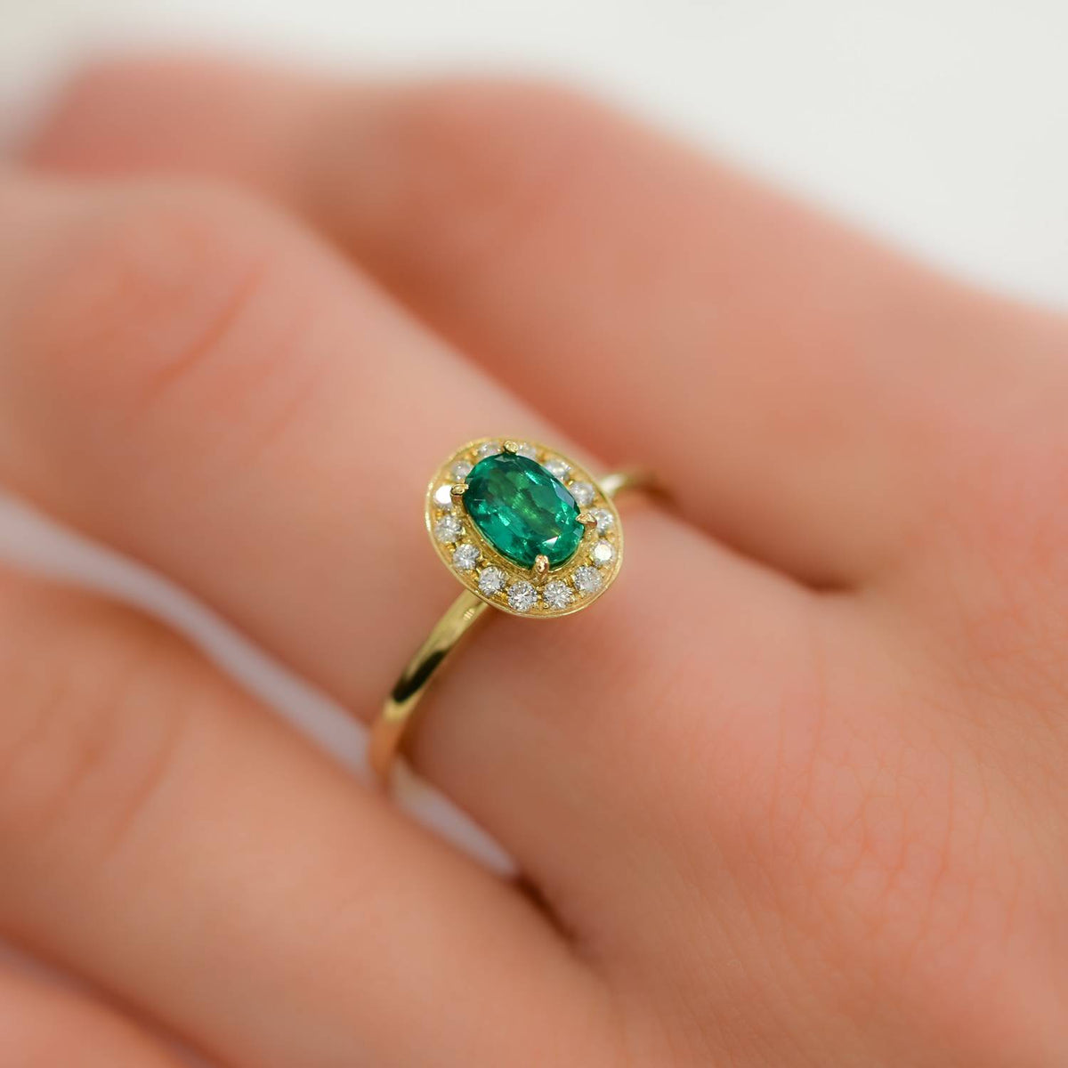 Colombian Emerald and Diamond Halo Engagement Ring 18K