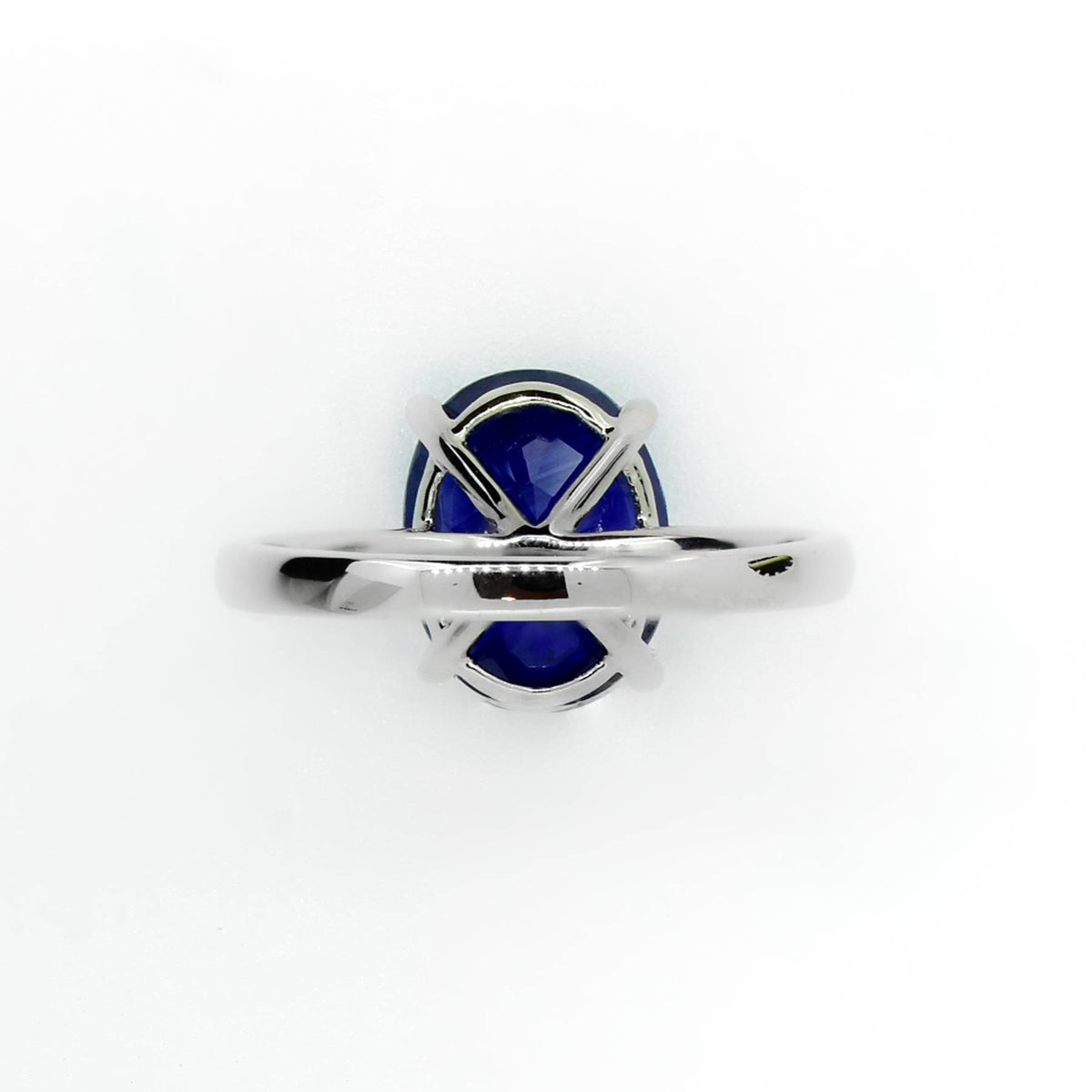 5.53 Carats Ceylon Blue Sapphire Ring in White Gold