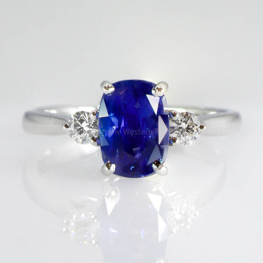 Royal Blue Ceylon Sapphire and Diamond Three Stone Ring 18K Gold