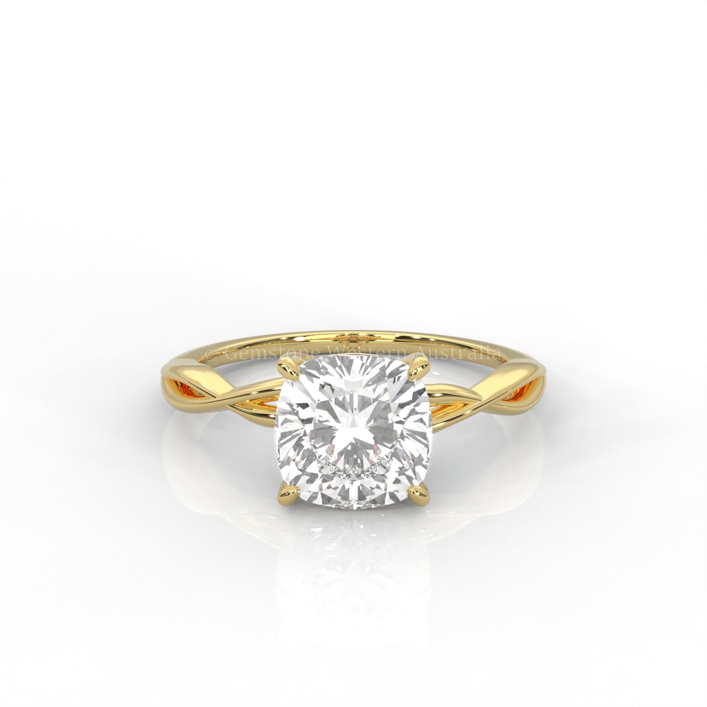 Yellow gold ring with cushion cut diamond and twisted band 