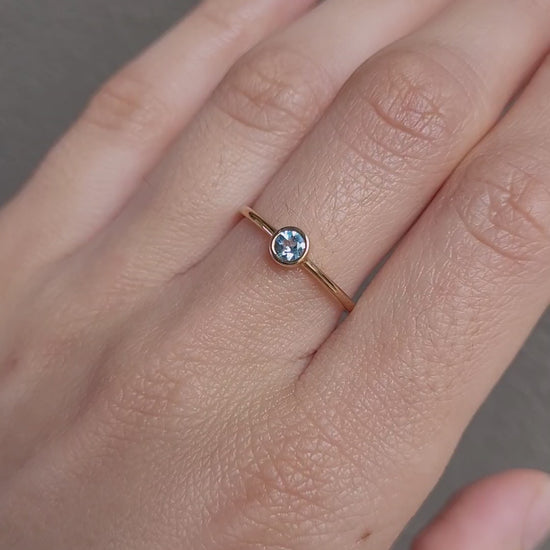 Dainty Round Aquamarine Bezel Ring in Yellow Gold