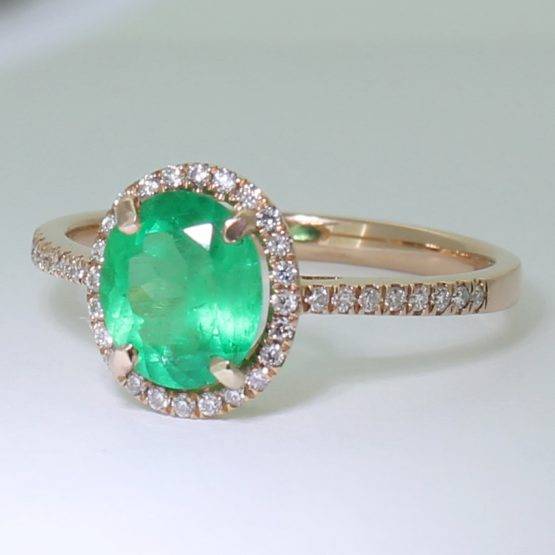 18ct Rose Gold Colombian Emerald and 40 Diamonds Ring - Image 4