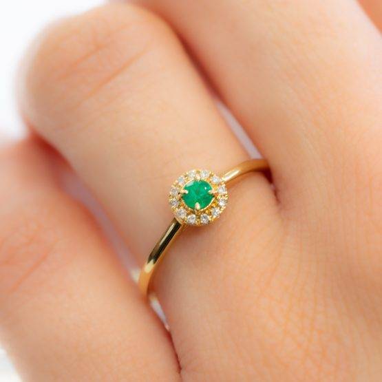 Petite Emerald Diamonds Ring - 198254-4