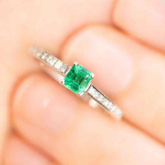 colombian emerald diamond ring 198285-6