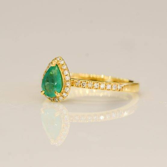 pear shape emerald halo ring 198218-4