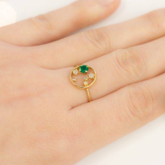 emerald diamond minimalist ring 1982147