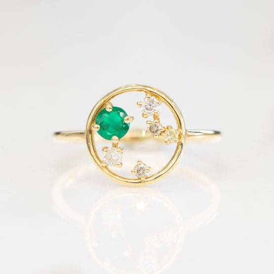 emerald diamond minimalist ring 1982147-1