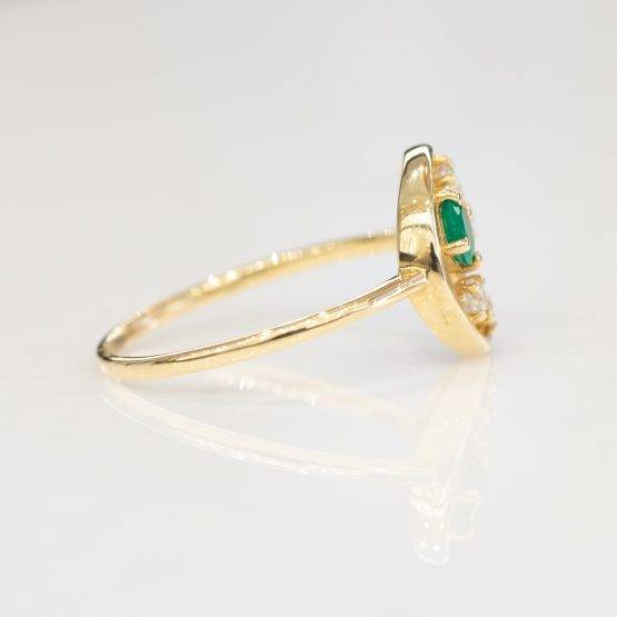 emerald diamond minimalist ring 1982147-7