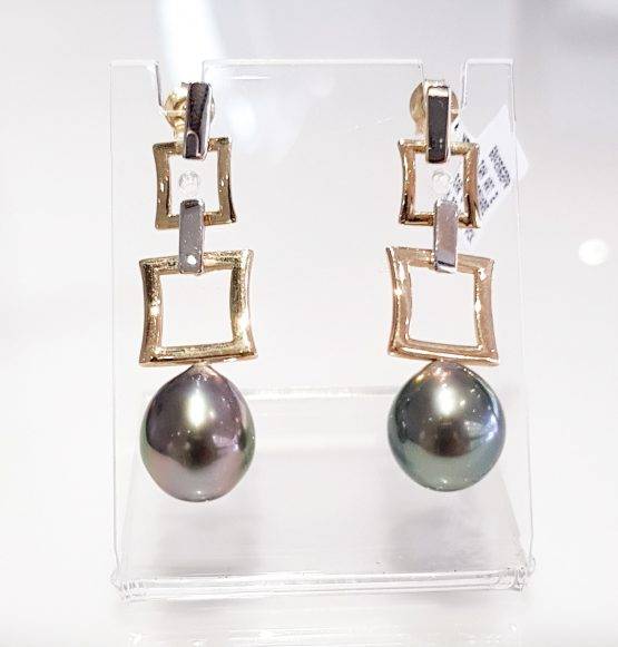Pearl Drop Earrings 1982149-3