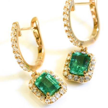Colombian Emerald Earrings 18k Yellow Gold and Diamond