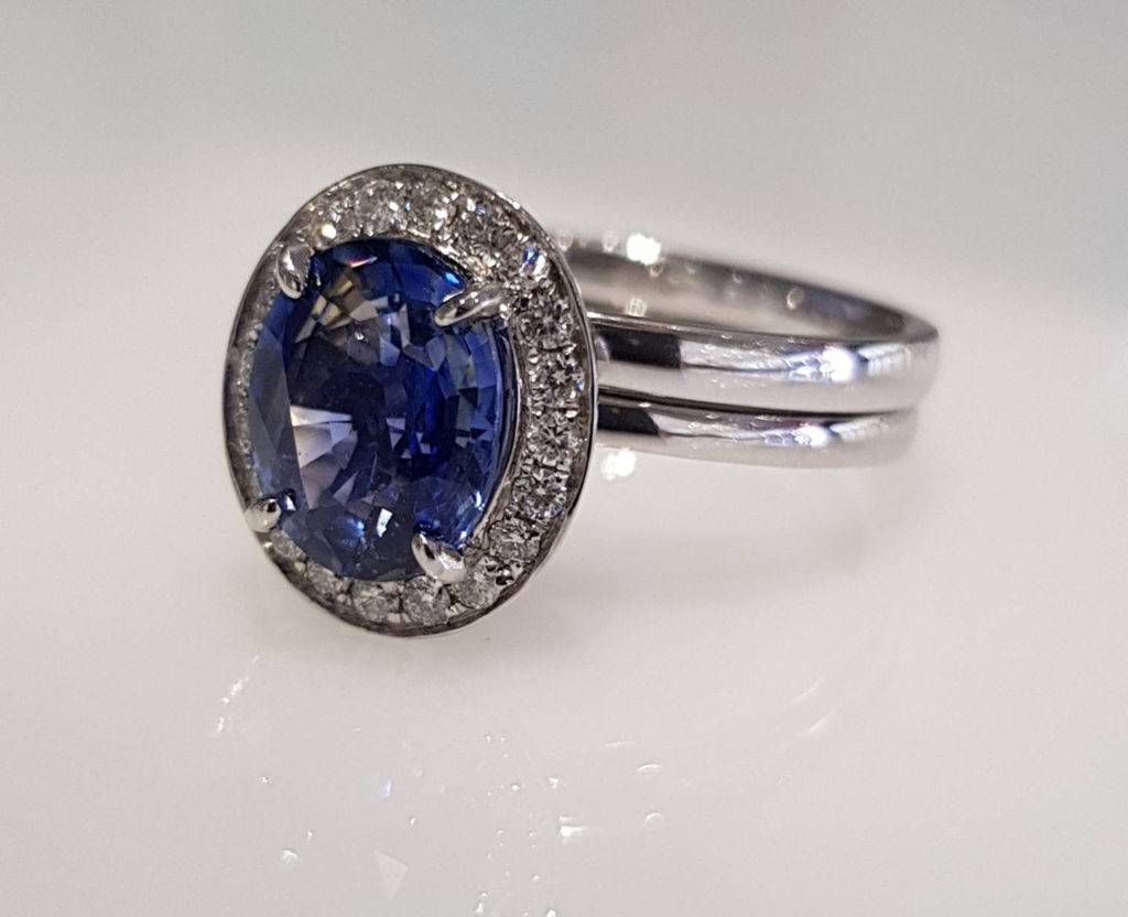 Buy 2.2CT Brand New Ceylon Sapphire & Diamonds Ring Set In 18K