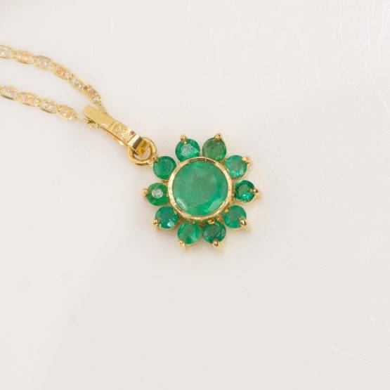 colombian emerald 18k gold pendant 1982209-1