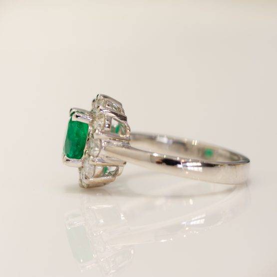 round emerald diamond halo ring 1982236-7
