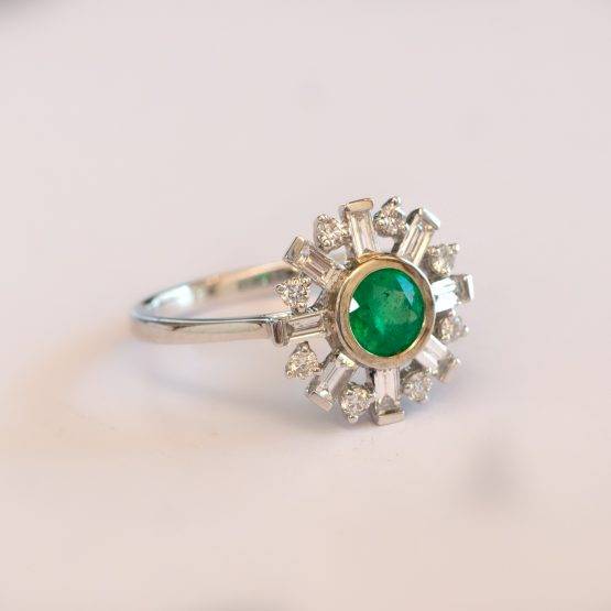 Art Deco Diamond and Colombian Emerald Ring - 1982294-3