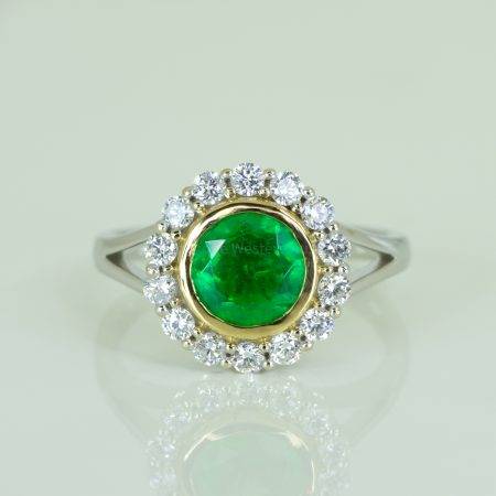 1.50 Carat Colombian Emerald and Diamond Ring - 1982324