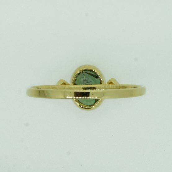 Rare and Exclusive Alexandrite and Diamond Ring in Yellow Gold - 1982343-6