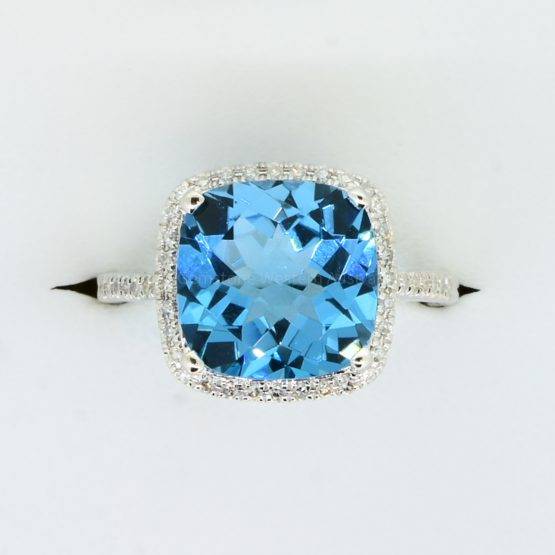 Blue Topaz and Diamond Ring in 18ct White Gold - 1982357