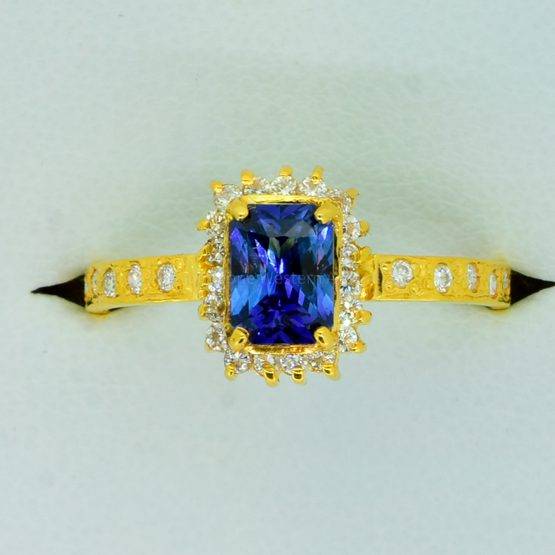 Sapphire and Diamond Halo Ring Handmade - Unheated Sapphire - 1982349-1