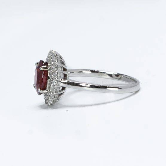 Natural Unheated Ruby and Diamond Halo Ring 18 Gold - 1982370 15