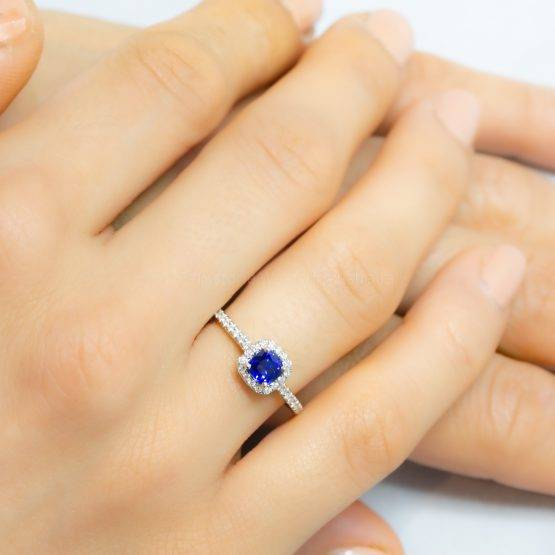 Natural Sapphire Engagement Ring Royal Blue Sapphire Diamond Ring 18K White Gold - 1982407