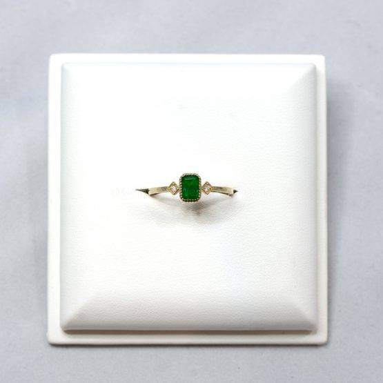 Natural Colombian Emerald Three-Stone Ring in Yellow Gold - 1982412-3