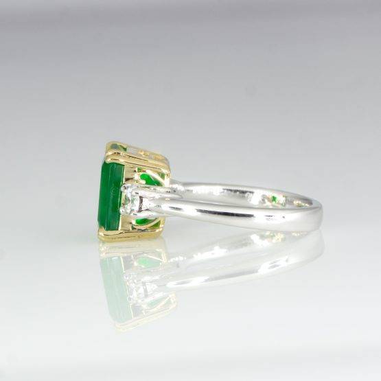 Colombian Emerald and Diamond Three Stone Ring GIA Certified - 1982455-6