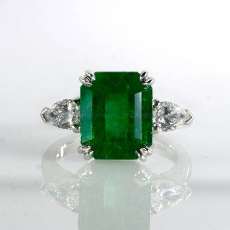 6.46 Carats Colombian Emerald and Diamond Statement Ring GIA Certified - 1982452