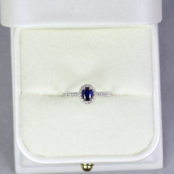 Royal Blue Sapphire and Diamond Ring in 18K Gold - 1982481-2