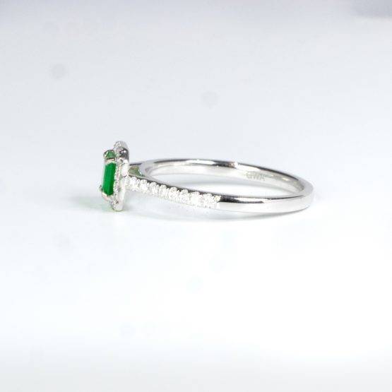 Colombian Emerald Diamond Engagement Ring in 18K White Gold - 1982484-1