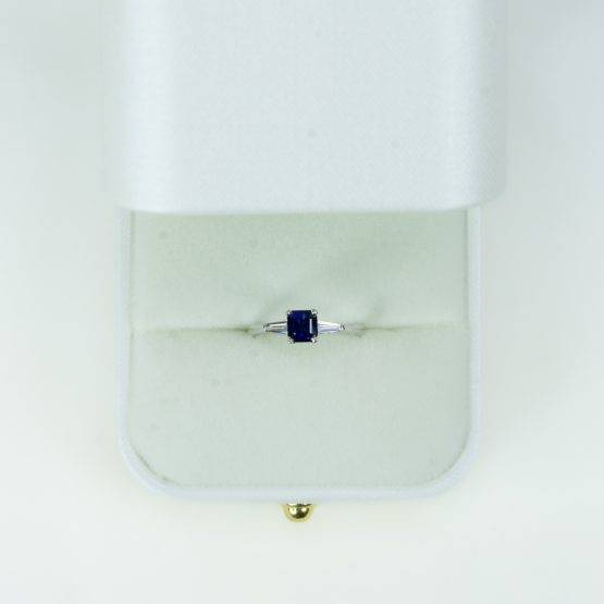 Sapphire and Diamonds Three Stone Ring in 18k White Gold - 1982134-7