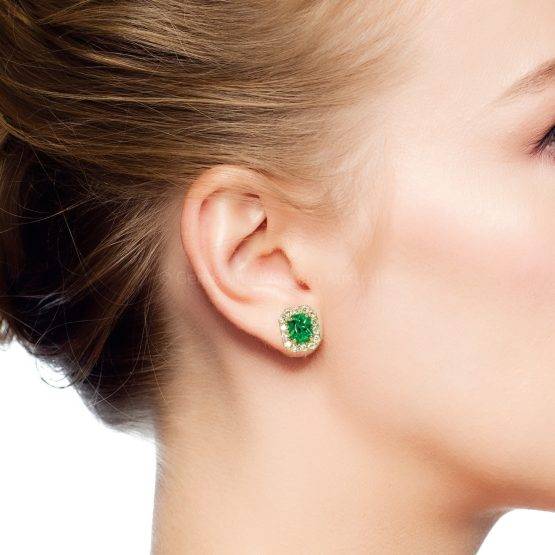 Elegant Emerald and Diamond Stud Earrings 2.02 ct Colombian Emeralds and 0.56ct Diamonds - 1982545