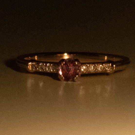 Natural Alexandrite and Diamonds Ring in 14 ct Rose Gold - 1982535 -3