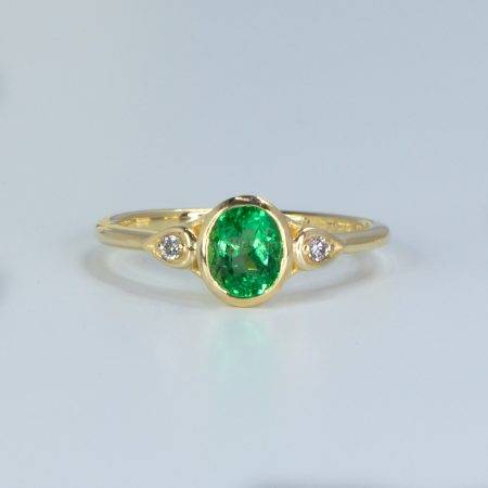Oval Colombian Emerald and Diamonds Ring, 18K Gold Emerald Engagement Ring, Oval Cut Emerald Gold Ring, Emerald 18K Gold Ring -1982558