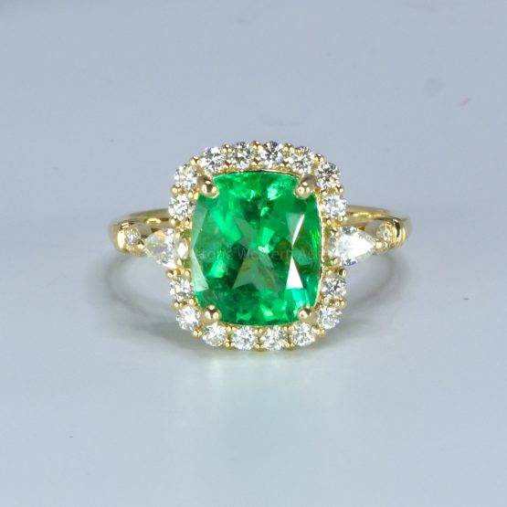3.55ct Cushion Colombian Emerald Statement Ring - 1982562