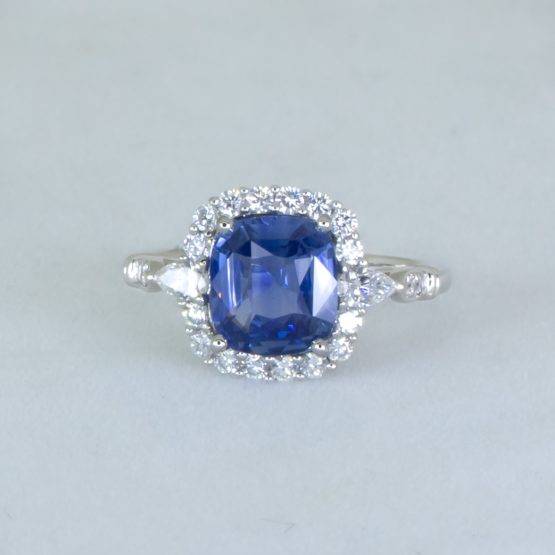 2.65 carats Natural Sapphire Halo Ring Unheated Sapphire and Diamonds Platinum Ring - 1982585