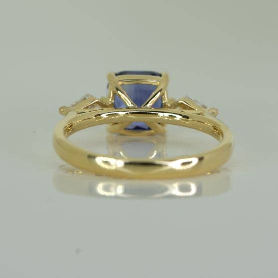2.74CT Natural Sapphire Diamond Kite Ring in 18K Gold - 1982588-2