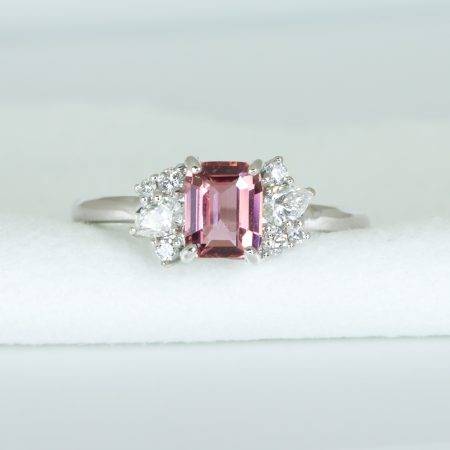1.26ct Unheated Padparadscha Sapphire Ring with Diamonds in 18K Gold - 1982599-2