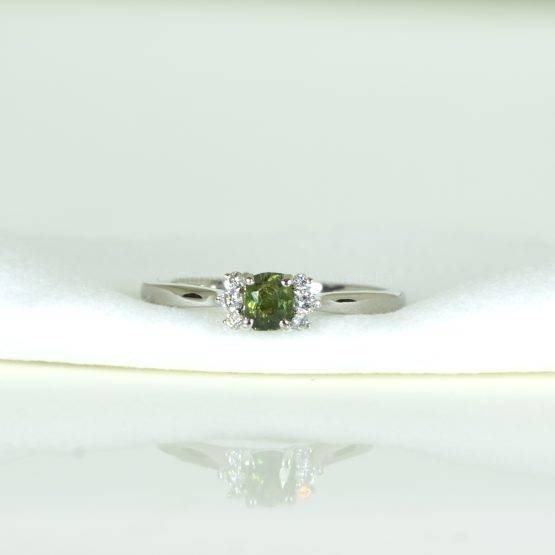 Natural Alexandrite Ring with Diamonds in 18K Gold - 1982607