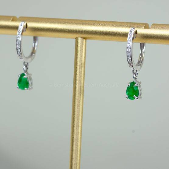 Dangling Emerald and Diamond Earrings in 18K Gold - 1982611-1