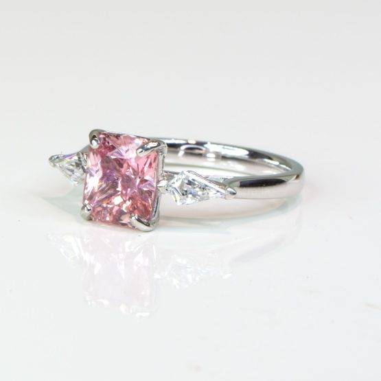 2.5 Carat Padparadscha Sapphire and Kite Diamonds Ring in Pt950 - 1982624-1
