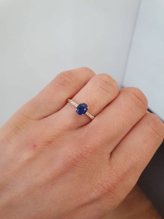 Oval Blue Sapphire Ring | Sapphire Solitaire Ring with Accent Diamonds - 1982709