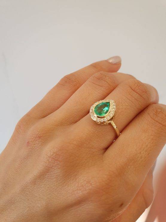 Pear Shape Emerald Ring | Pear Cut Colombian Emerald Ring - 1982717-2