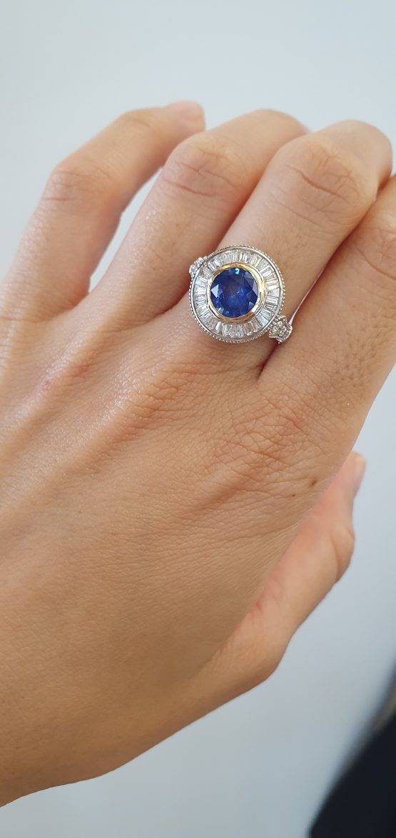 Vintage Style Natural Blue Sapphire Ring |ArtDeco Diamond Halo Ring - 1982748