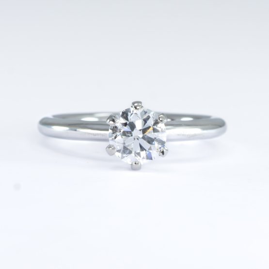 second photo of front view of 1.0 Carat GIA Certified Round Brilliant Diamond in Platinum Solitaire Setting