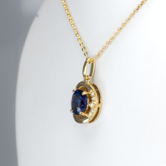 side view of 1.57ct Natural Blue Sapphire Pendant Necklace with Diamond Accents in 18K Yellow Gold