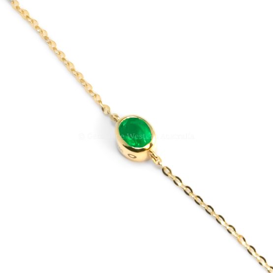 bird's eye view of 18K Yellow Gold Colombian Emerald Bracelet