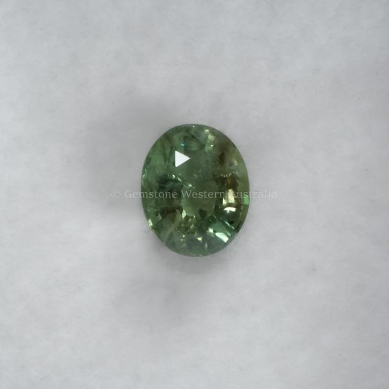 FRONT VIEW OF 1.50 CT NATURAL ALEXANDRITE - OVAL CUT WHITE LIGHT